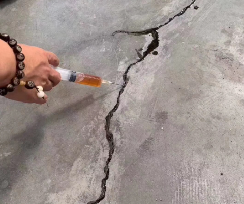 玉环混凝土裂缝修补技术详解​